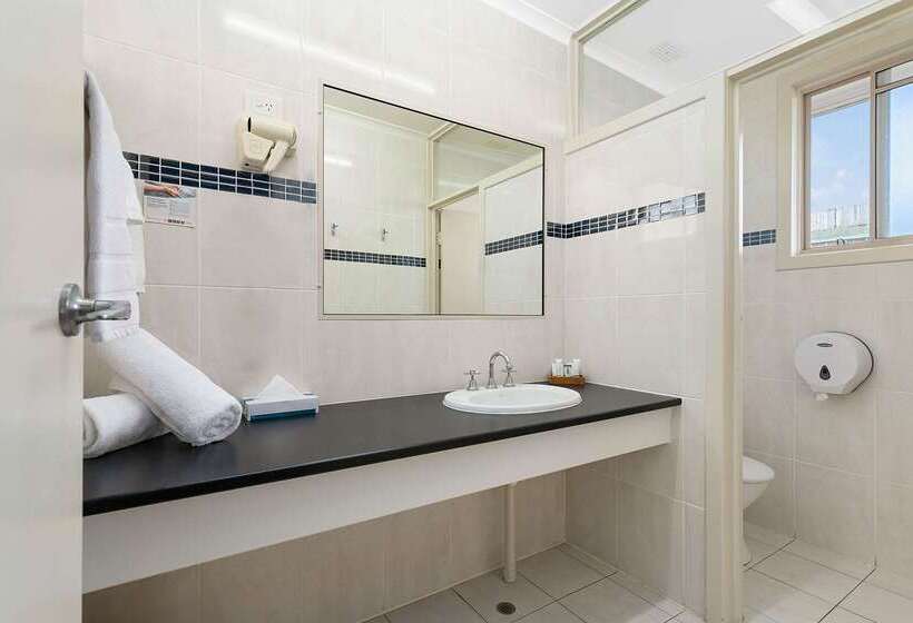 هتل Econo Lodge Park Lane