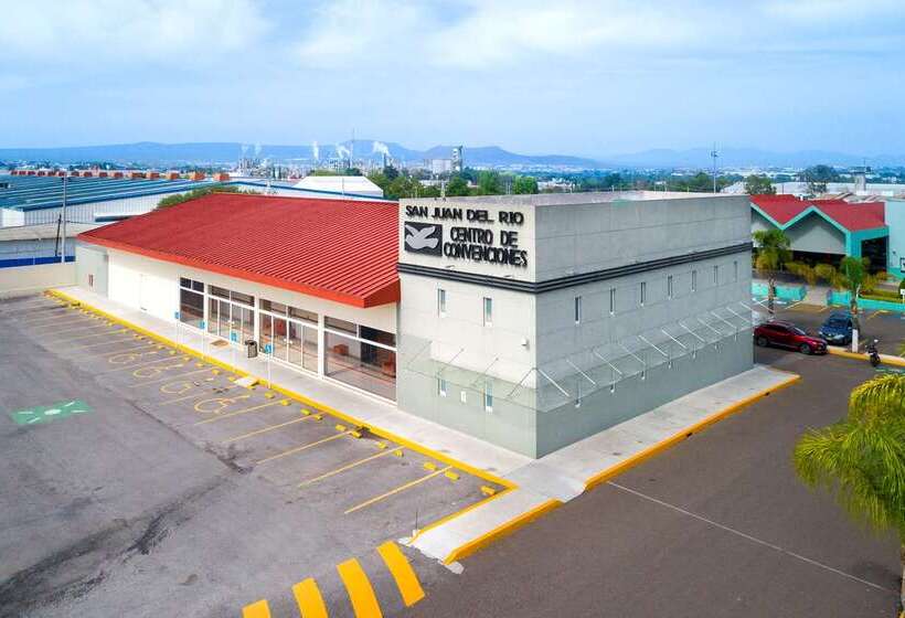 فندق Excellence Express & Suites