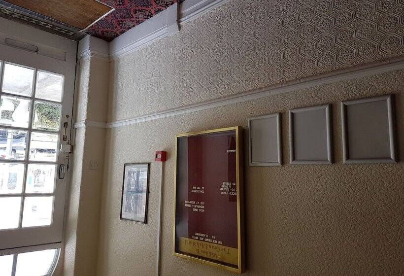 Отель Grand Ash