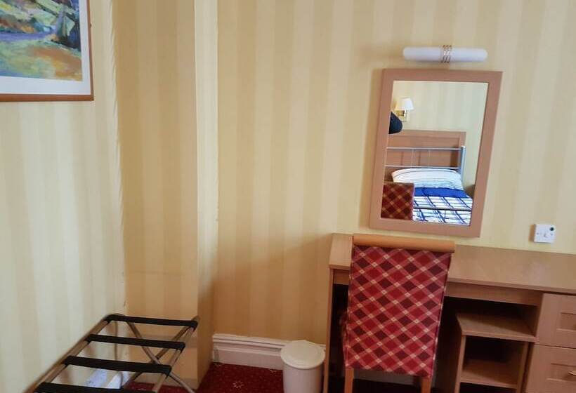 Отель Grand Ash