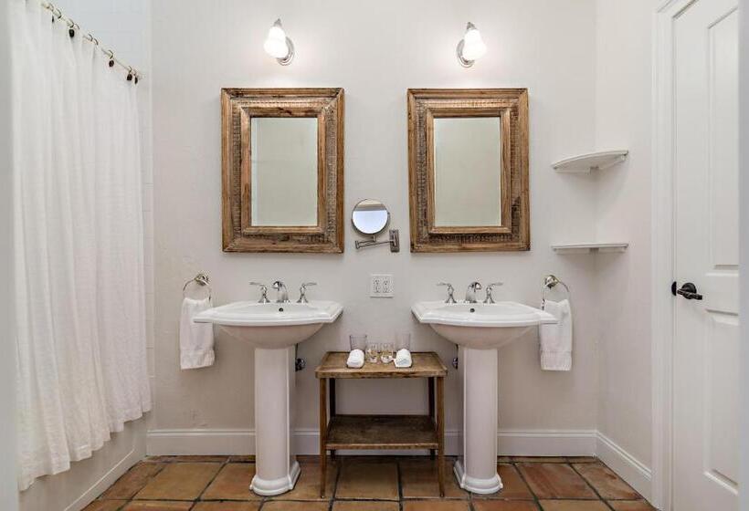 فندق Grandview Gardens