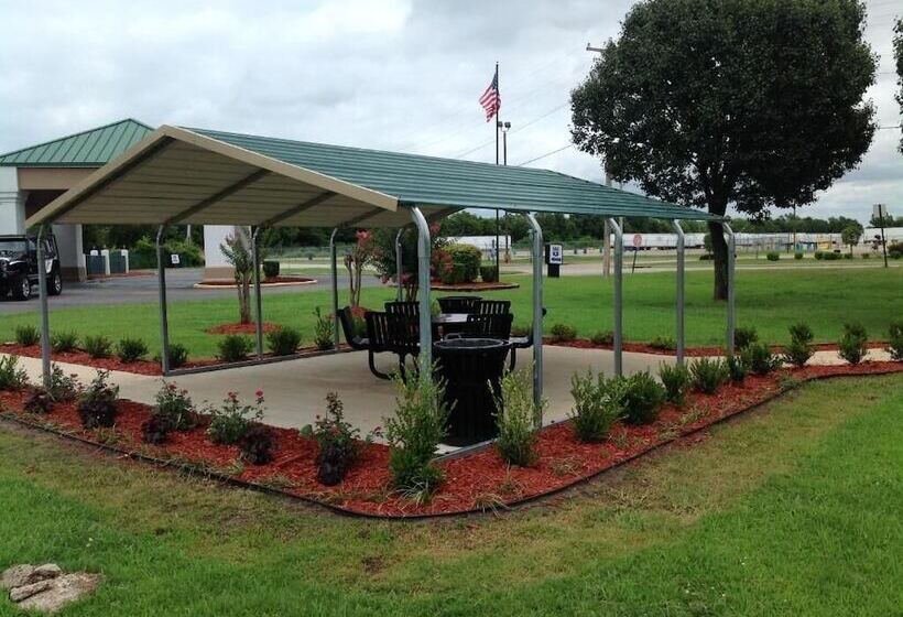 فندق Hallmarc Inn & Suites Of West Memphis