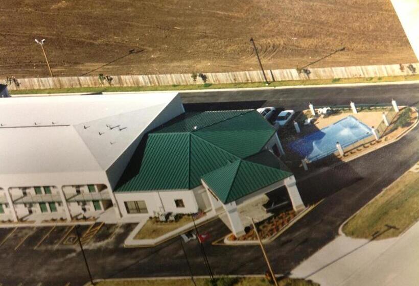 فندق Hallmarc Inn & Suites Of West Memphis