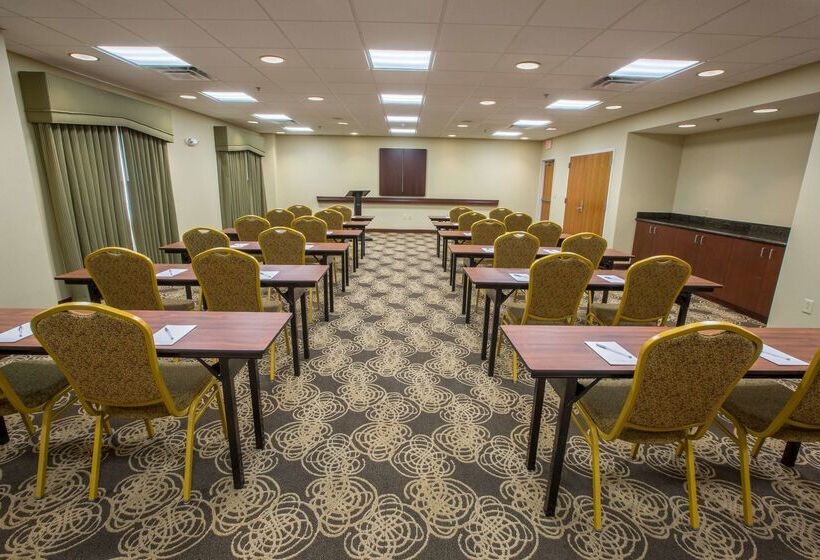 ホテル Hampton Inn & Suites Berkshires Lenox