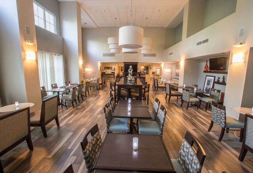 ホテル Hampton Inn & Suites Berkshires Lenox