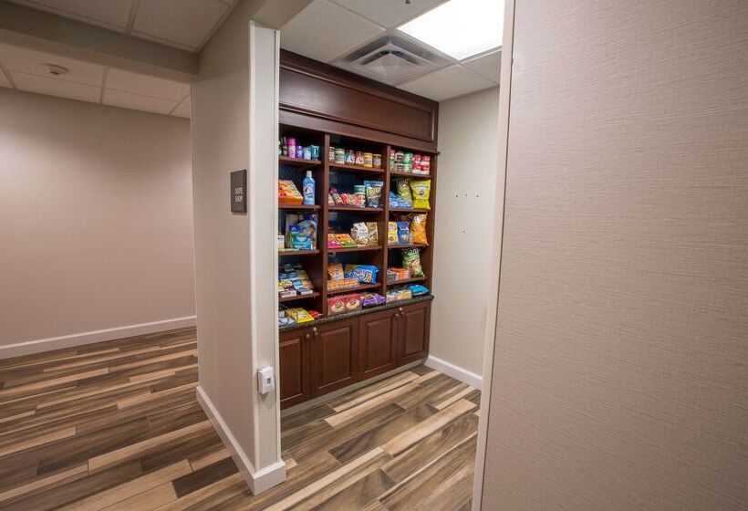 هتل Hampton Inn & Suites Berkshires Lenox