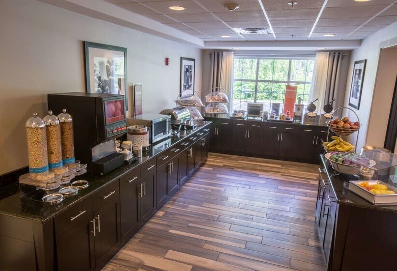 ホテル Hampton Inn & Suites Berkshires Lenox