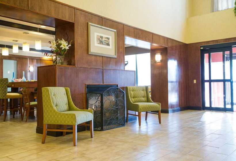 فندق Hampton Inn Brattleboro