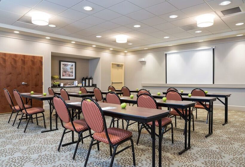 هتل Hampton Inn & Suites Hartfordmanchester