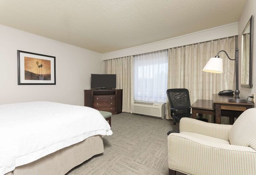 هتل Hampton Inn & Suites Hartfordmanchester
