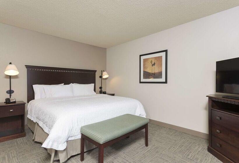هتل Hampton Inn & Suites Hartfordmanchester