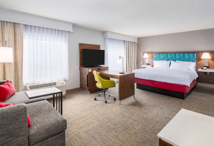 هتل Hampton Inn & Suites Hartfordmanchester