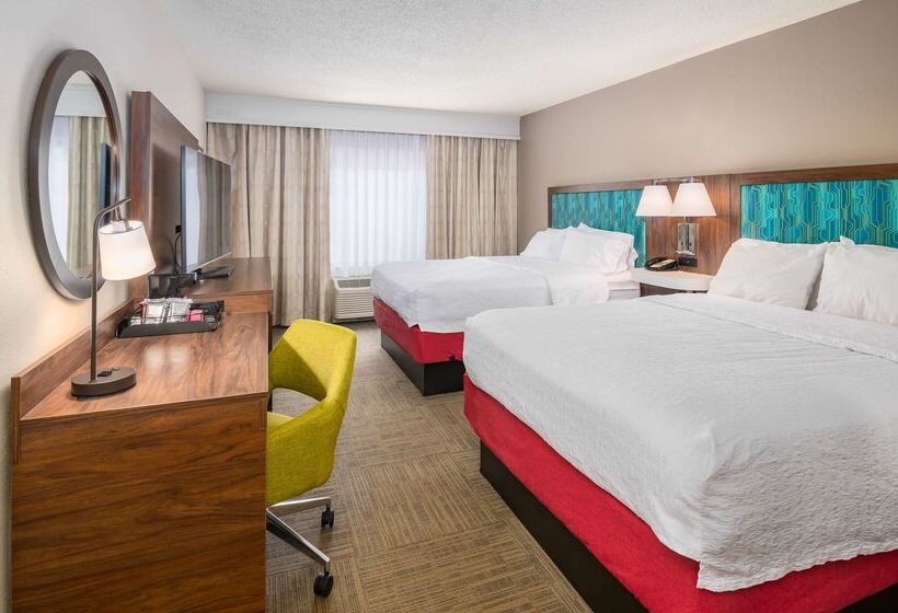 هتل Hampton Inn & Suites Hartfordmanchester