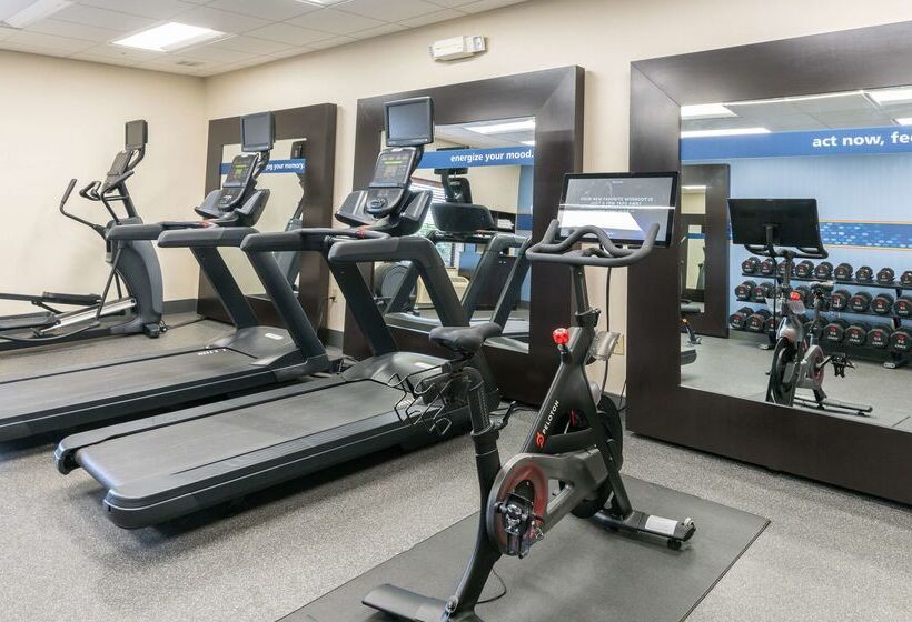 هتل Hampton Inn & Suites Hartfordmanchester