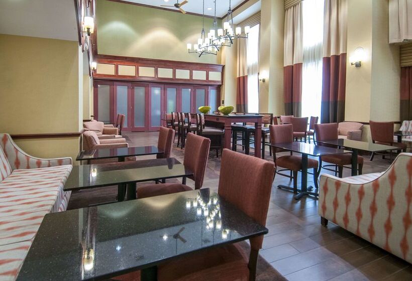 호텔 Hampton Inn & Suites Waxahachie