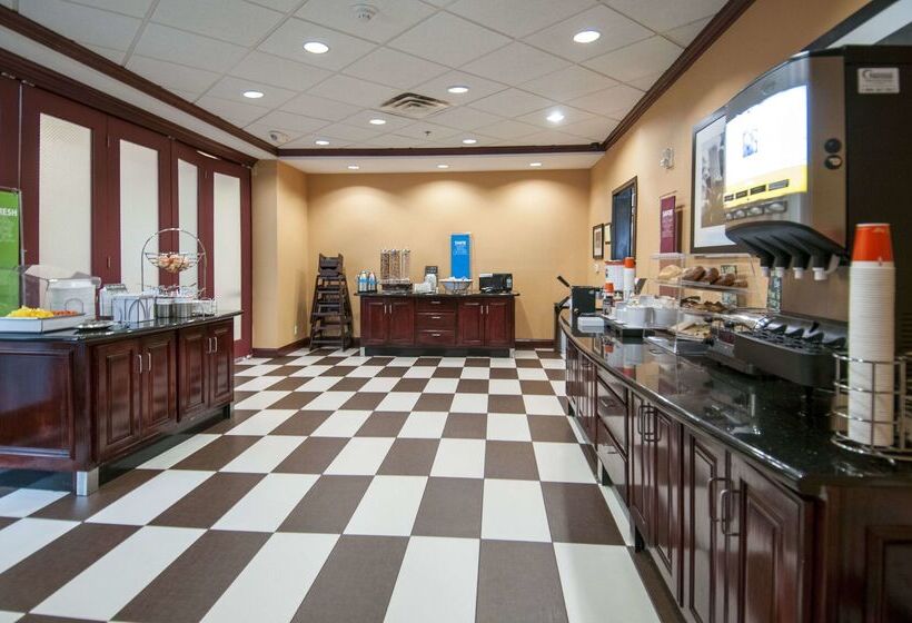 호텔 Hampton Inn & Suites Waxahachie