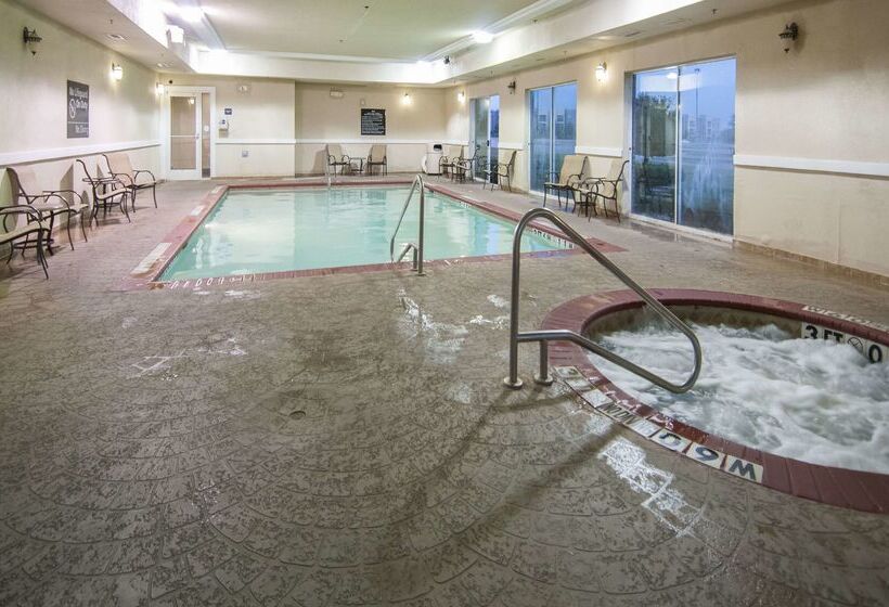 호텔 Hampton Inn & Suites Waxahachie