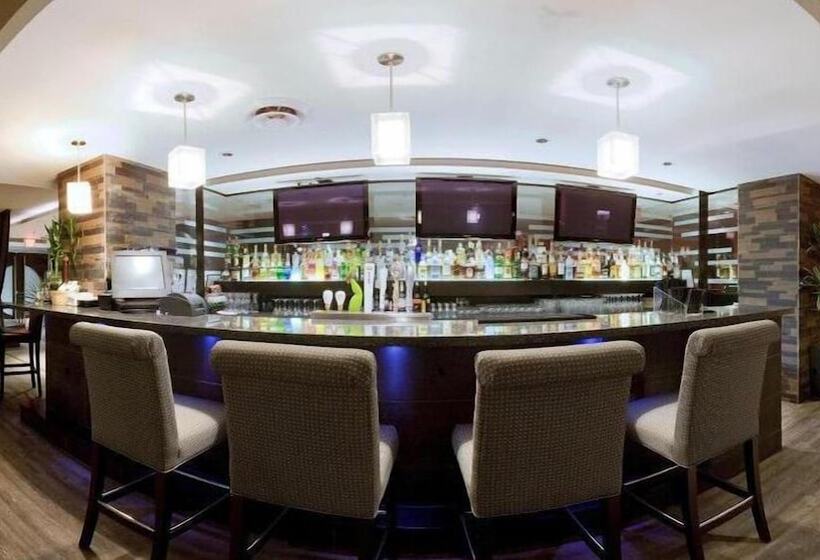 Holiday Inn Hotel & Suites Surrey East   Cloverdale, An Ihg