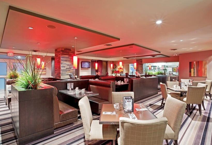 Holiday Inn Hotel & Suites Surrey East   Cloverdale, An Ihg