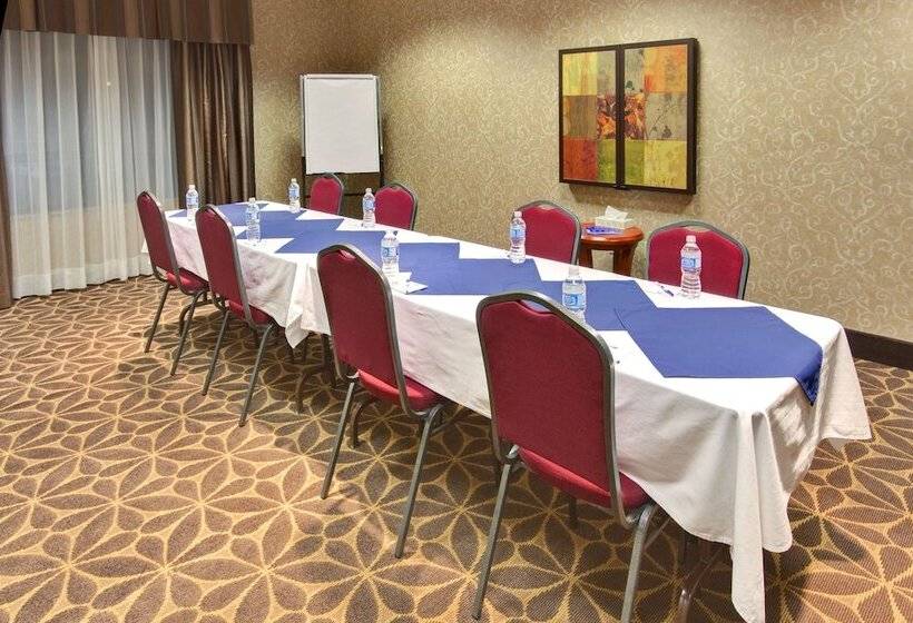 Holiday Inn Express Hotel & Suites Brockville, An Ihg