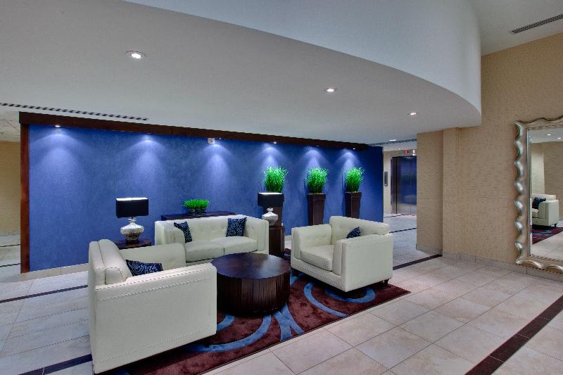 Holiday Inn Express Hotel & Suites Chatham South, An Ihg
