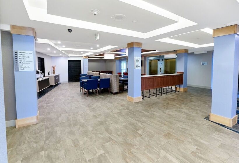 Holiday Inn Express Hotel & Suites Dieppe Airport, An Ihg