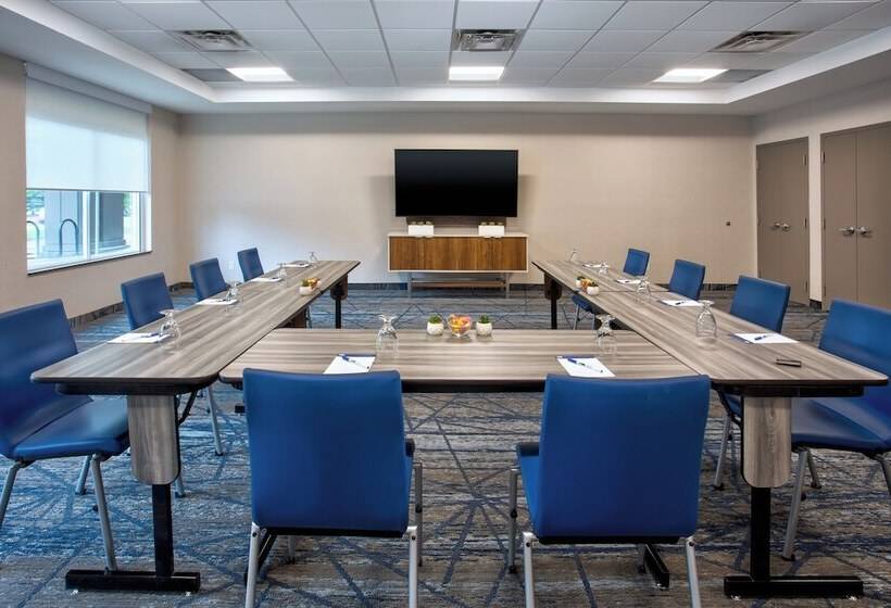 酒店 Holiday Inn Express Kingston Central, An Ihg