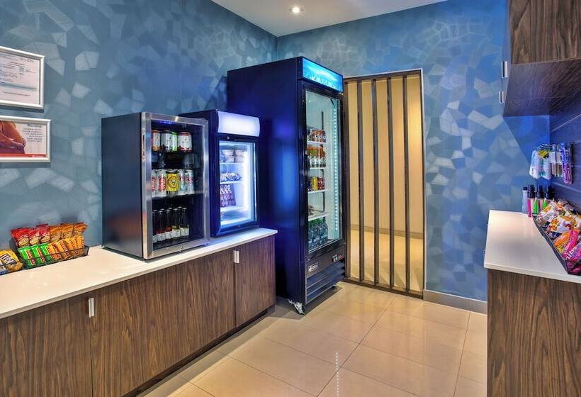 酒店 Holiday Inn Express Kingston Central, An Ihg