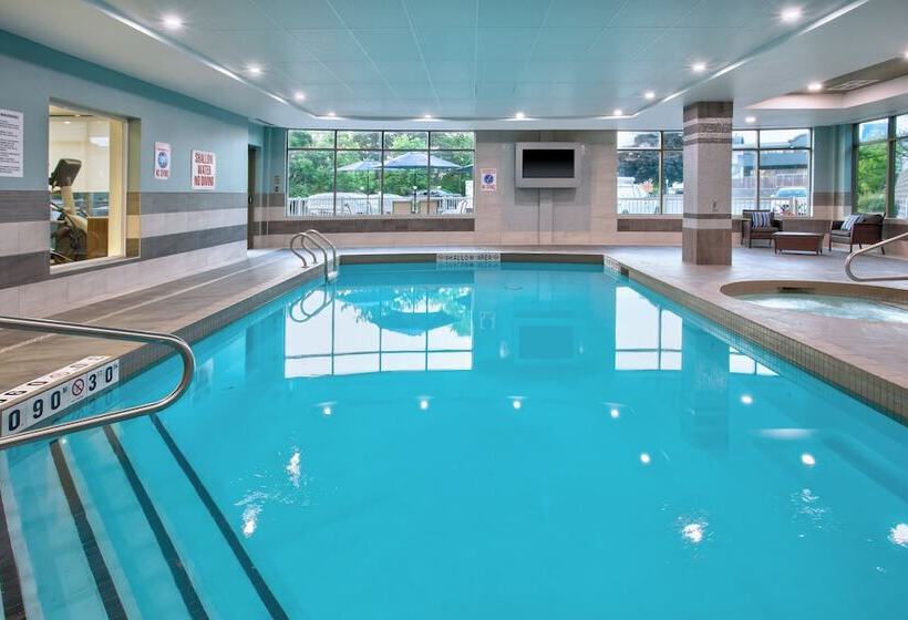 酒店 Holiday Inn Express Kingston Central, An Ihg