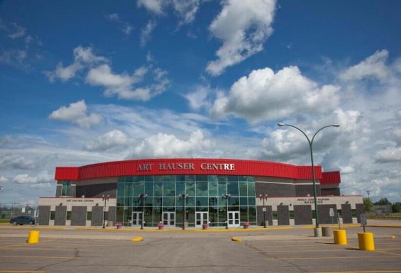 호텔 Ramada By Wyndham Prince Albert