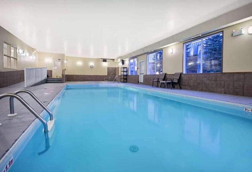 호텔 Ramada By Wyndham Prince Albert