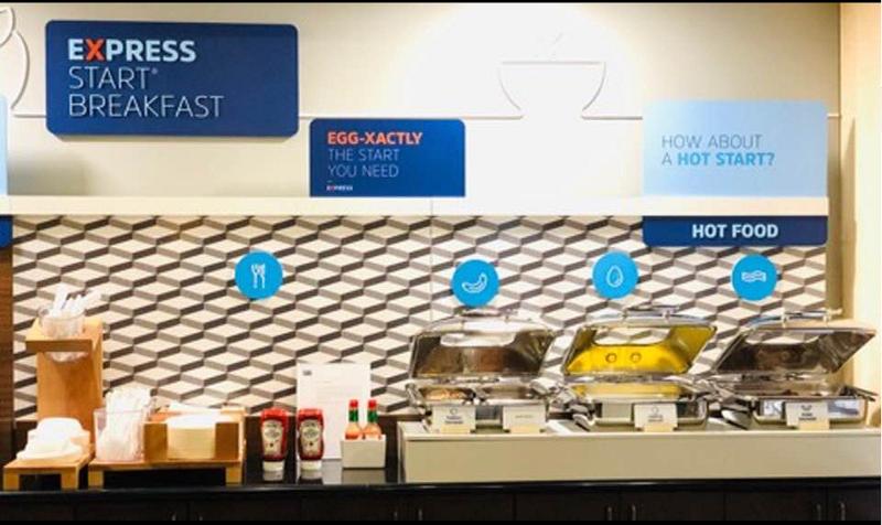 호텔 Ramada By Wyndham Prince Albert