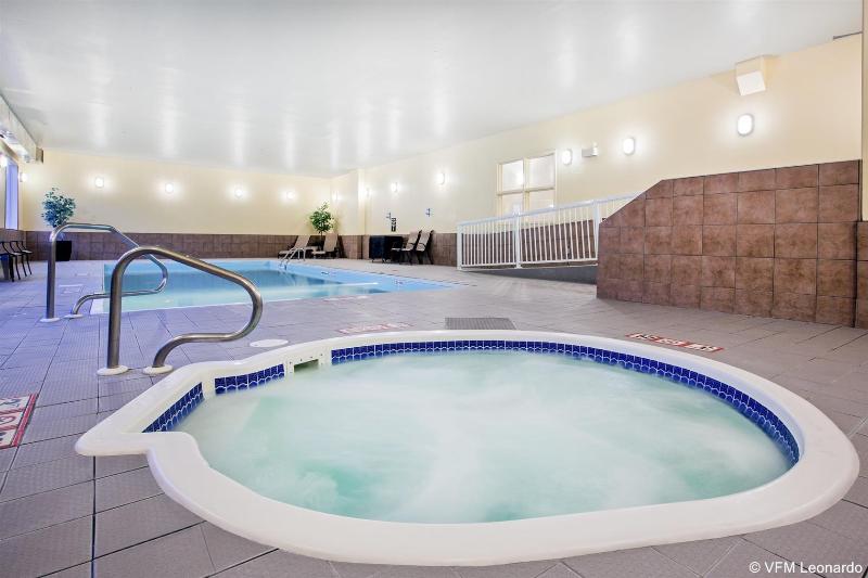 호텔 Ramada By Wyndham Prince Albert