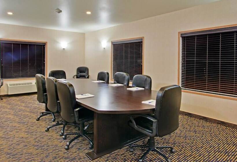 Holiday Inn Express Hotel & Suites Swift Current, An Ihg