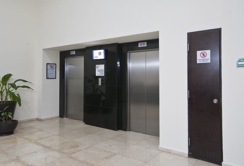 فندق Holiday Inn Express Ciudad Del Carmen, An Ihg