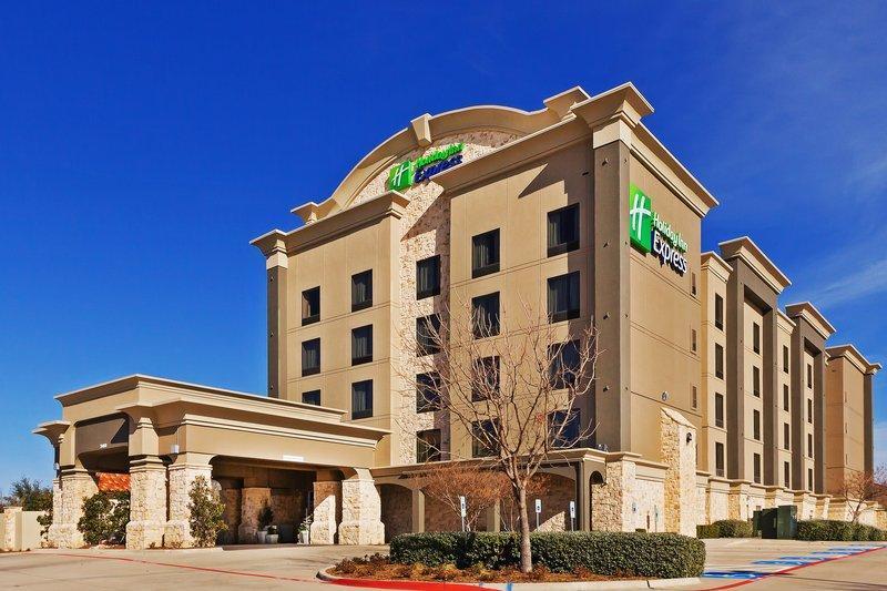 فندق Holiday Inn Express Frisco Legacy Park Area By Ihg