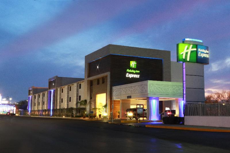 ホテル Holiday Inn Express Piedras Negras, An Ihg
