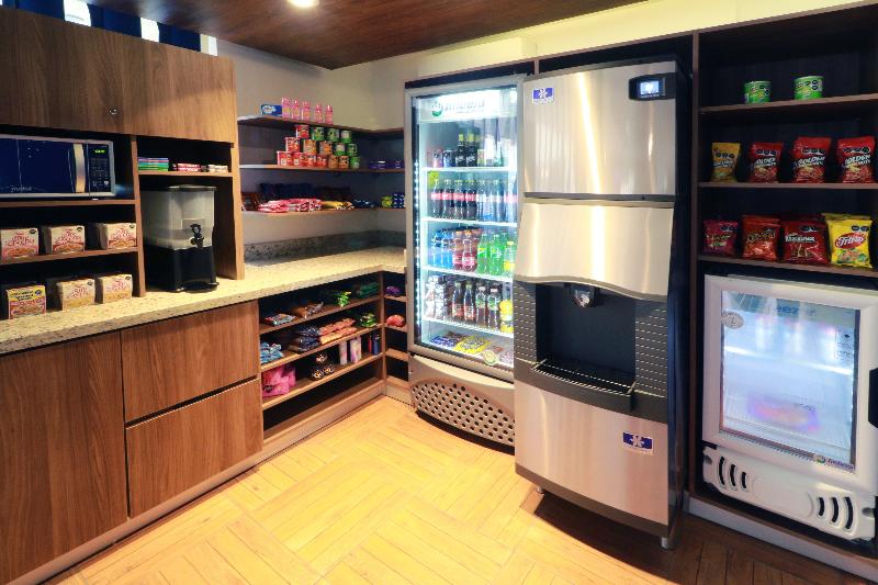 ホテル Holiday Inn Express Piedras Negras, An Ihg