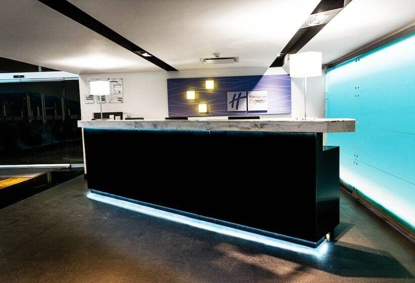 فندق Holiday Inn Express Toluca Galerias Metepec, An Ihg