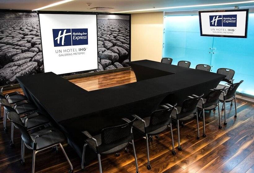 فندق Holiday Inn Express Toluca Galerias Metepec, An Ihg