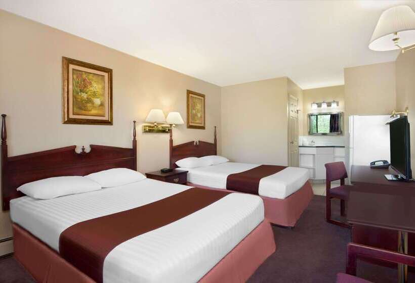 ホテル Howard Johnson By Wyndham Red Deer