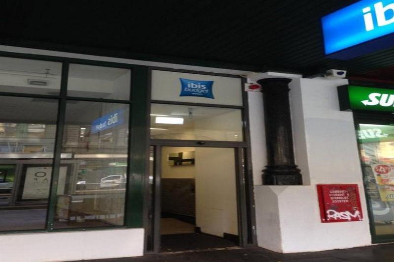 בית מלון כפרי Ibis Budget Melbourne Cbd