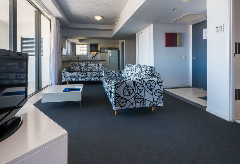 هتل Ipanema Resort Surfers Paradise