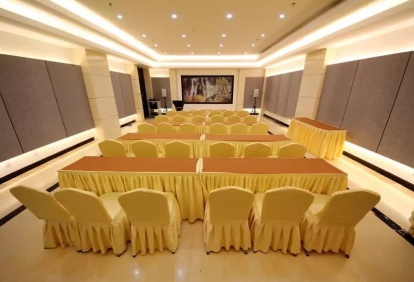 فندق Junyu Grand