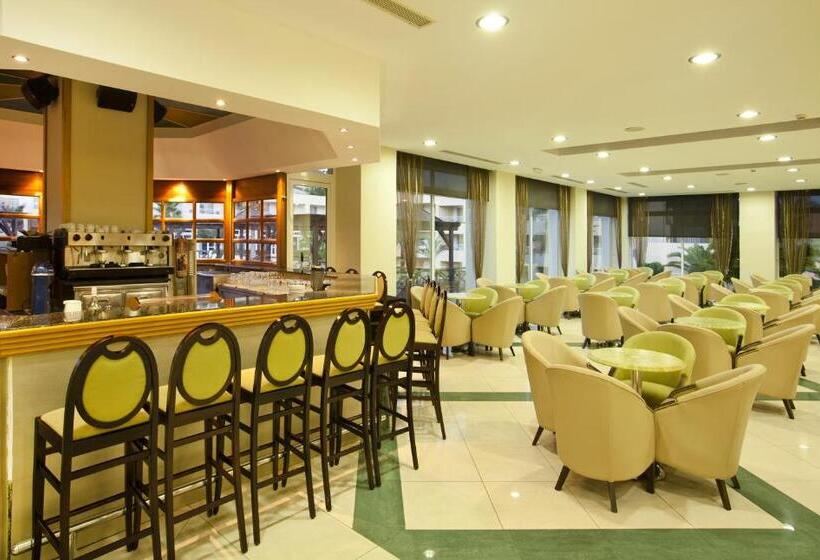 هتل Kipriotis Maris Suites