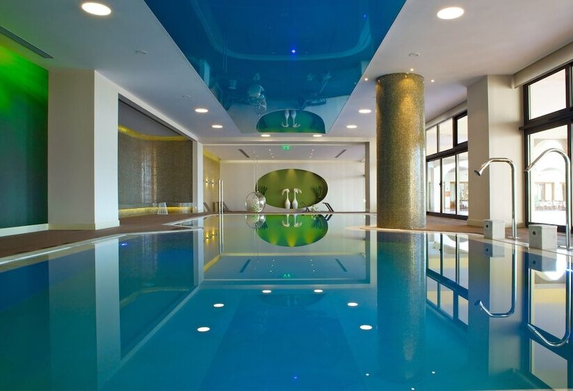 ホテル Kipriotis Maris Suites