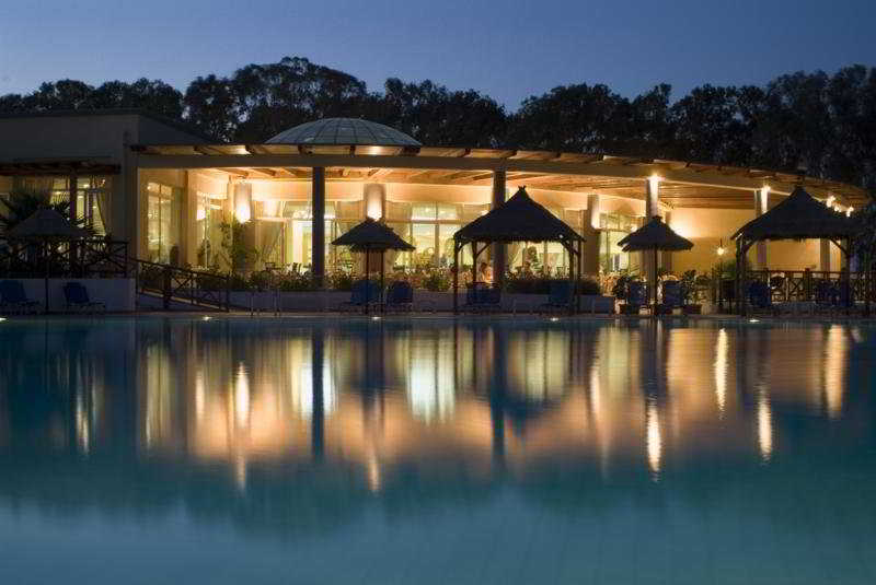 ホテル Kipriotis Maris Suites