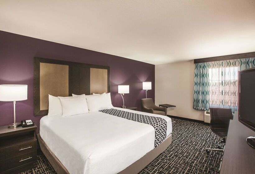 فندق La Quinta By Wyndham Walker   Denham Springs