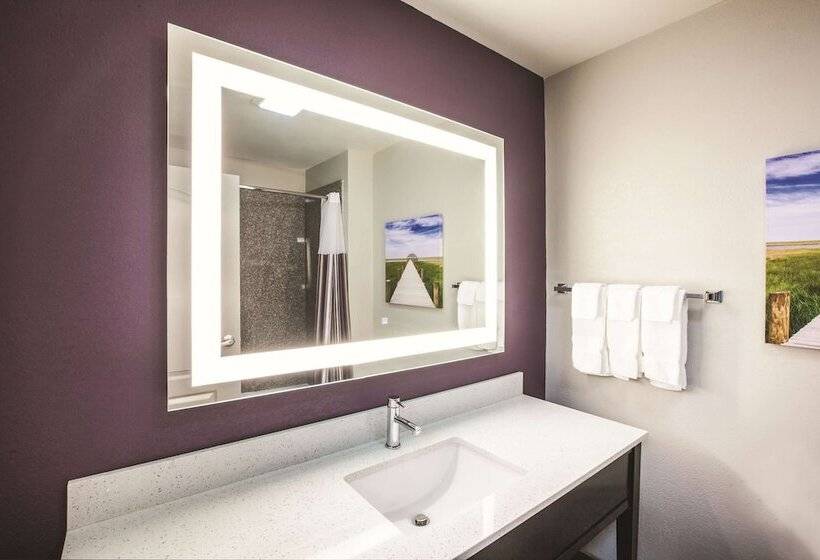 فندق La Quinta By Wyndham Walker   Denham Springs