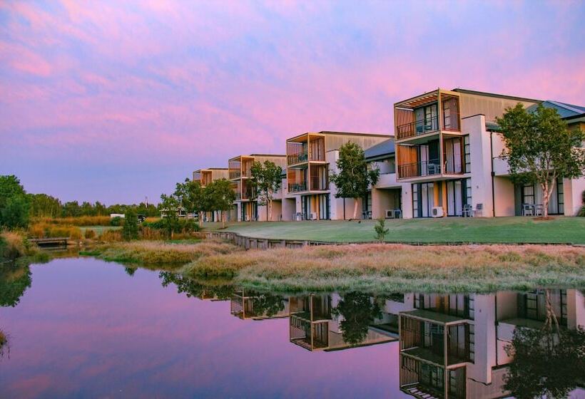 בית מלון כפרי Mercure Kooindah Waters Central Coast